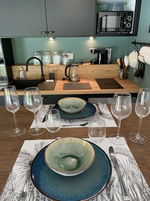Le Clos Dauphinais Chez Laurette Quévert Екстериор снимка